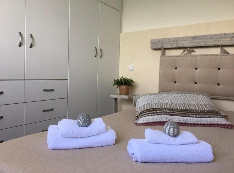 Kasteli Suite Poros Town Bagian luar foto
